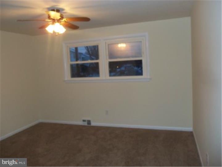 960 Amosland Road Morton, PA 19070 - Photo 7 of 14 Bedroom - Main