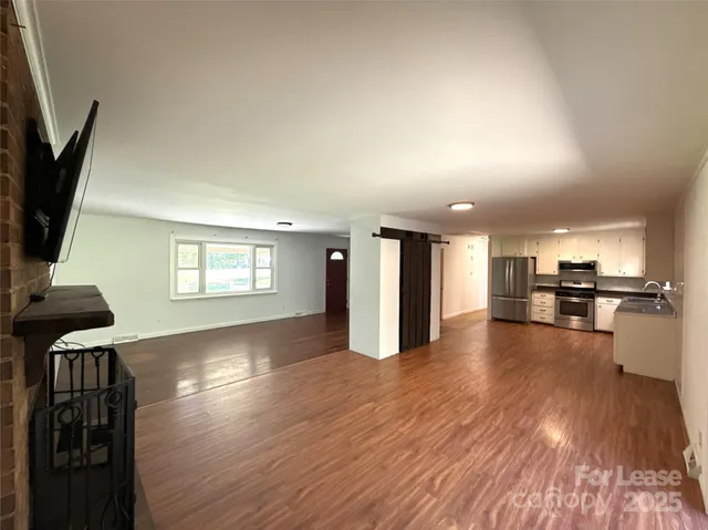 $1,900 | 7045 Ridge Lane Road, Charlotte, NC 28262