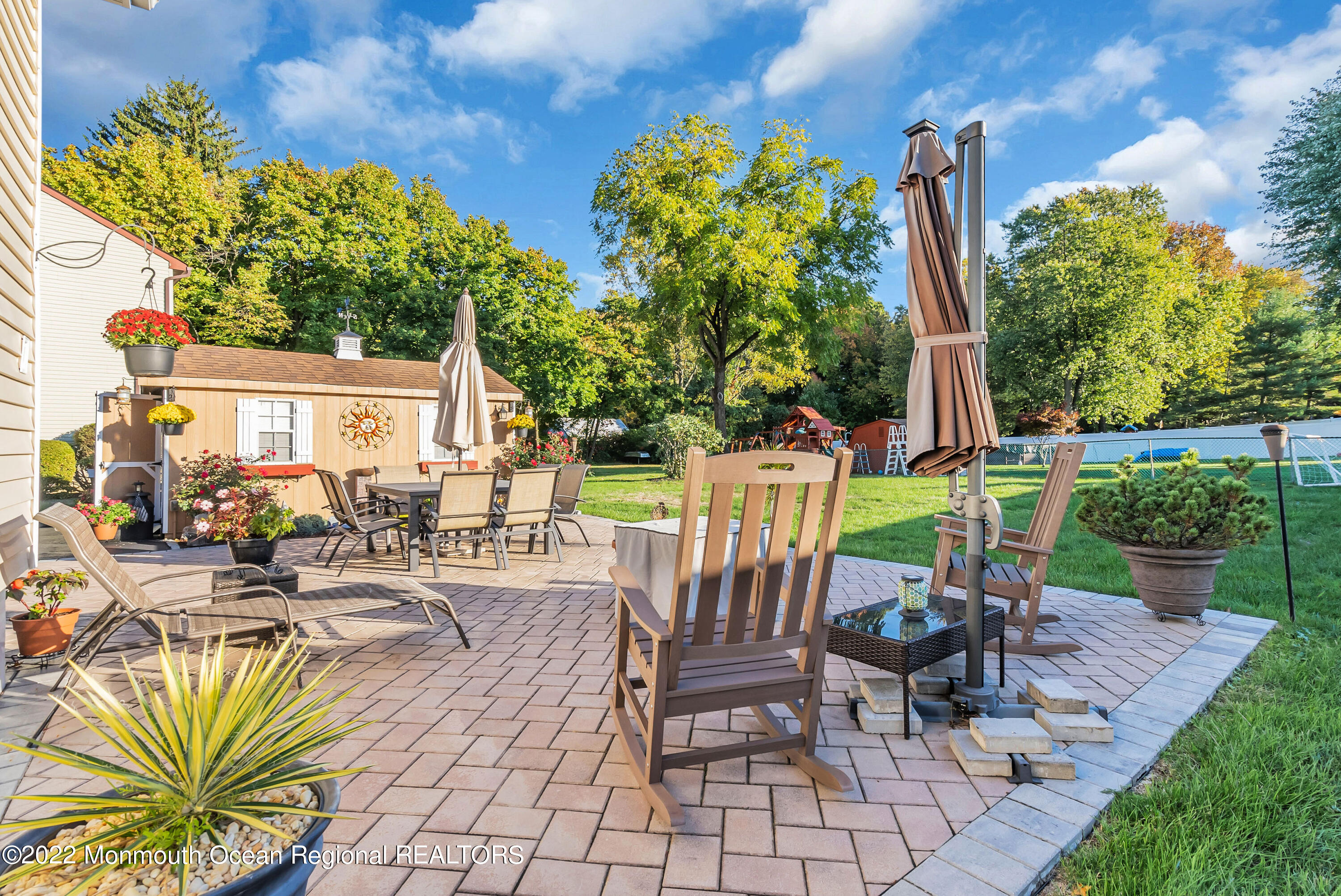 98 Aberdeen Road Matawan, NJ 07747 - Photo 9 of 29 MJB01067