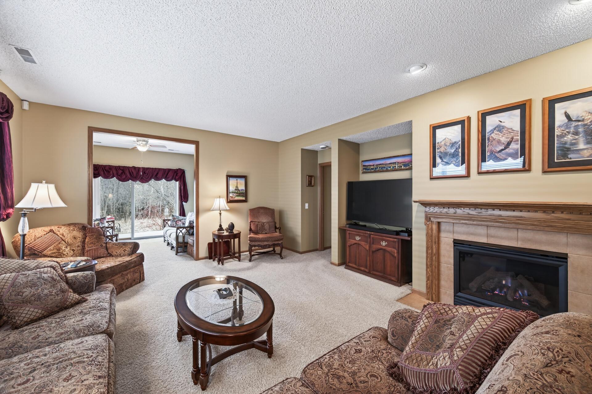 15739 Farnham Avenue North Hugo, MN 55038 - Photo 5 of 50