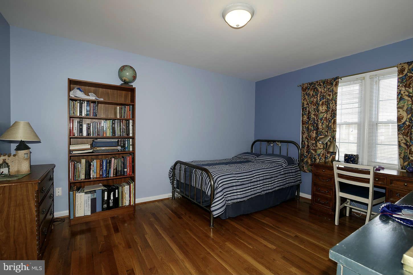 16511 Kipling Road Derwood, MD 20855 - Photo 17 of 30 Bedroom