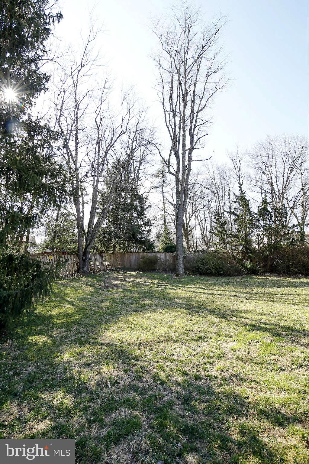 16511 Kipling Road Derwood, MD 20855 - Photo 28 of 30 Exterior (Rear)