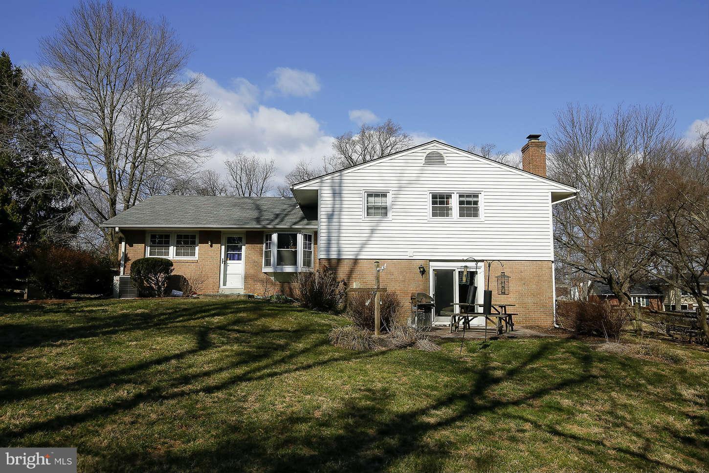 16511 Kipling Road Derwood, MD 20855 - Photo 29 of 30 Exterior (Rear)