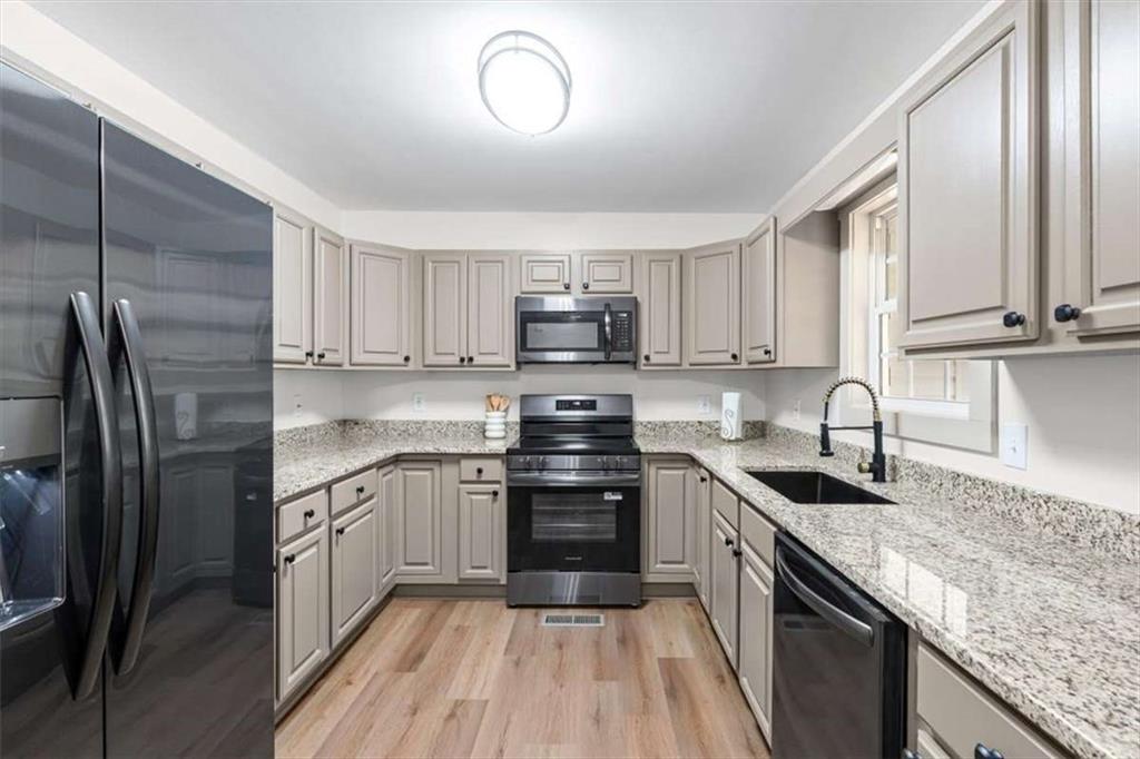 105 Bowdon Junction Road Carrollton, GA 30117 - Photo 7 of 26