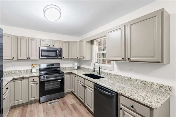 $319,900 | 105 Bowdon Junction Road, Carrollton, GA 30117