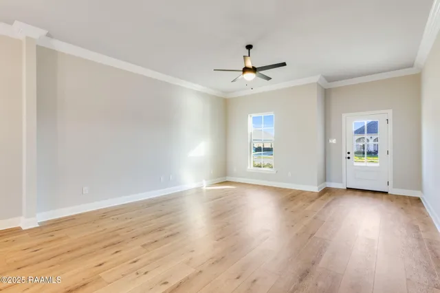 $2,100 | 141 Ridley Lane, Youngsville, LA 70592