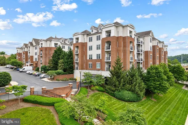 $299,900 | 200 West Elm Street, Unit 1314, Conshohocken, PA 19428