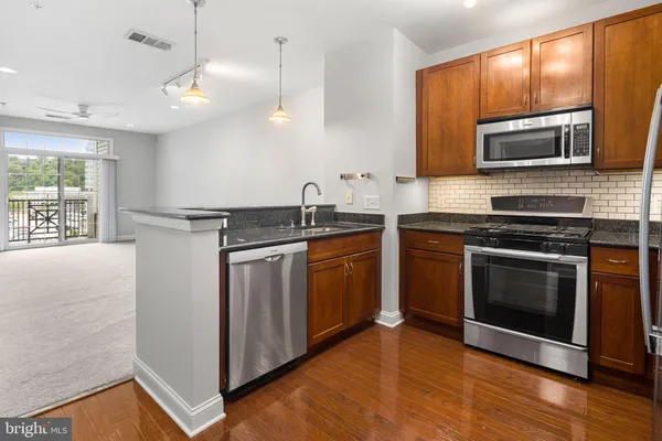 $299,900 | 200 West Elm Street, Unit 1314, Conshohocken, PA 19428