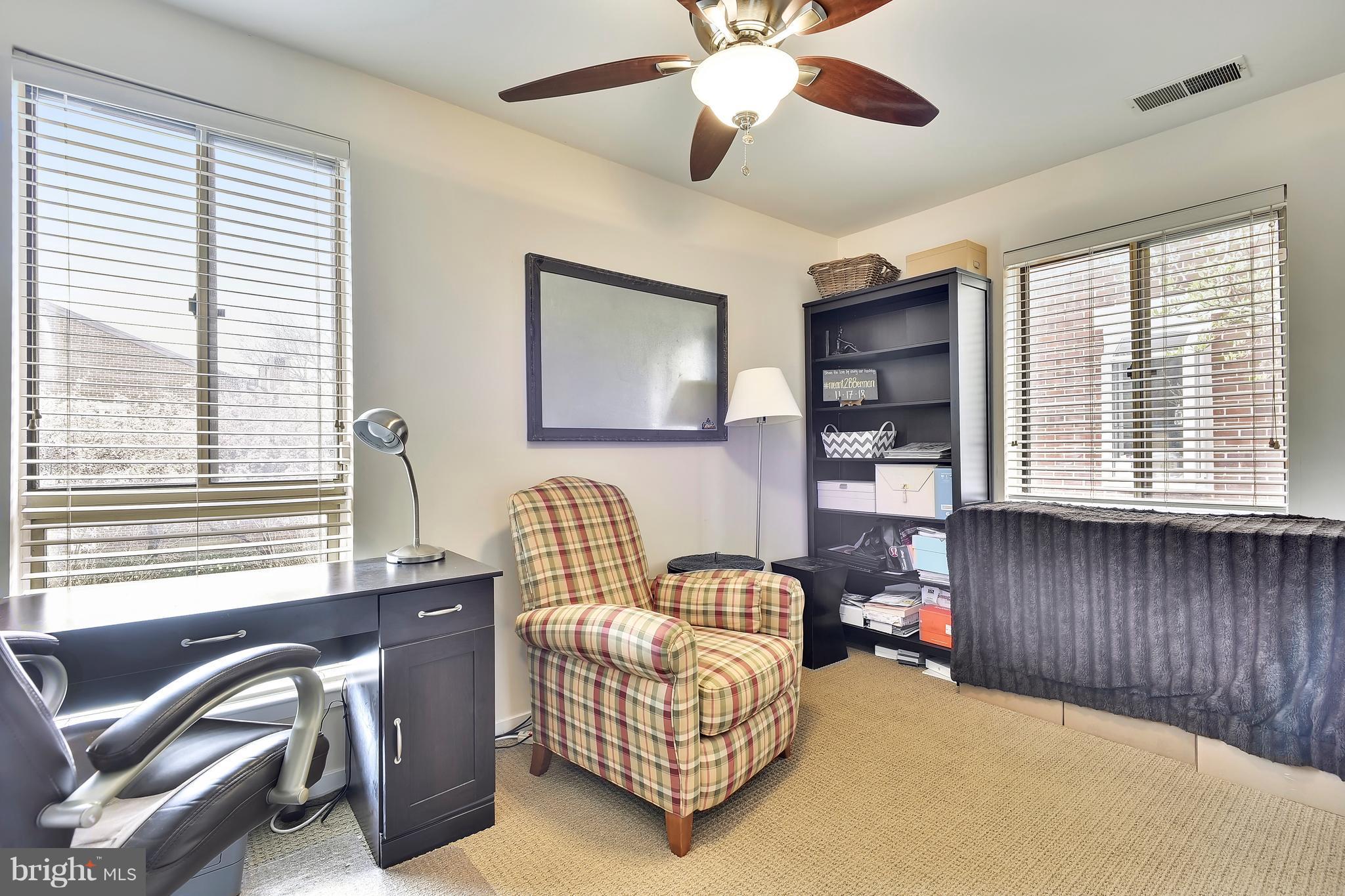652 Charles Street, Unit R14 Baltimore, MD 21230 - Photo 13 of 26 Bedroom