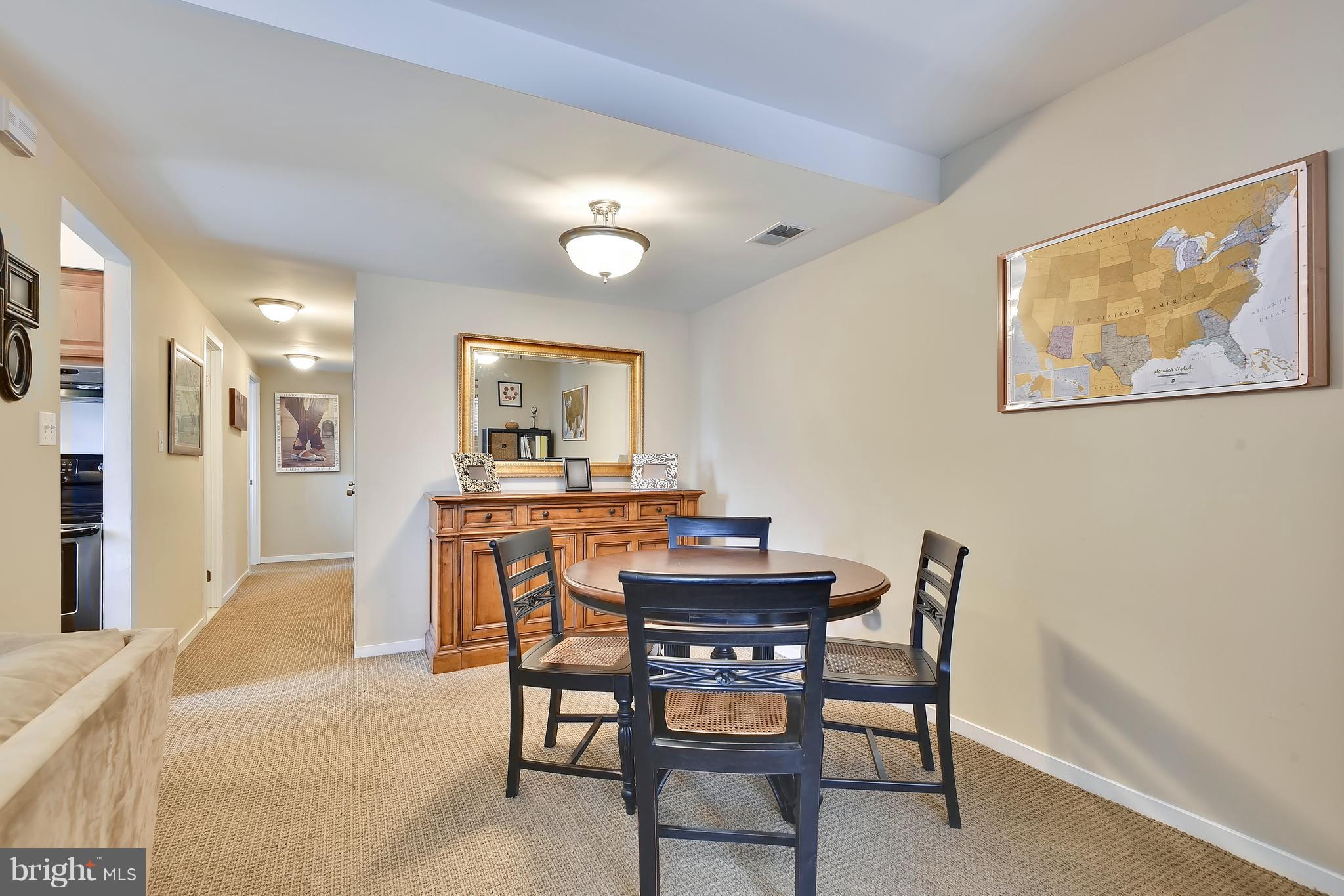 652 Charles Street, Unit R14 Baltimore, MD 21230 - Photo 4 of 26 Dining Room