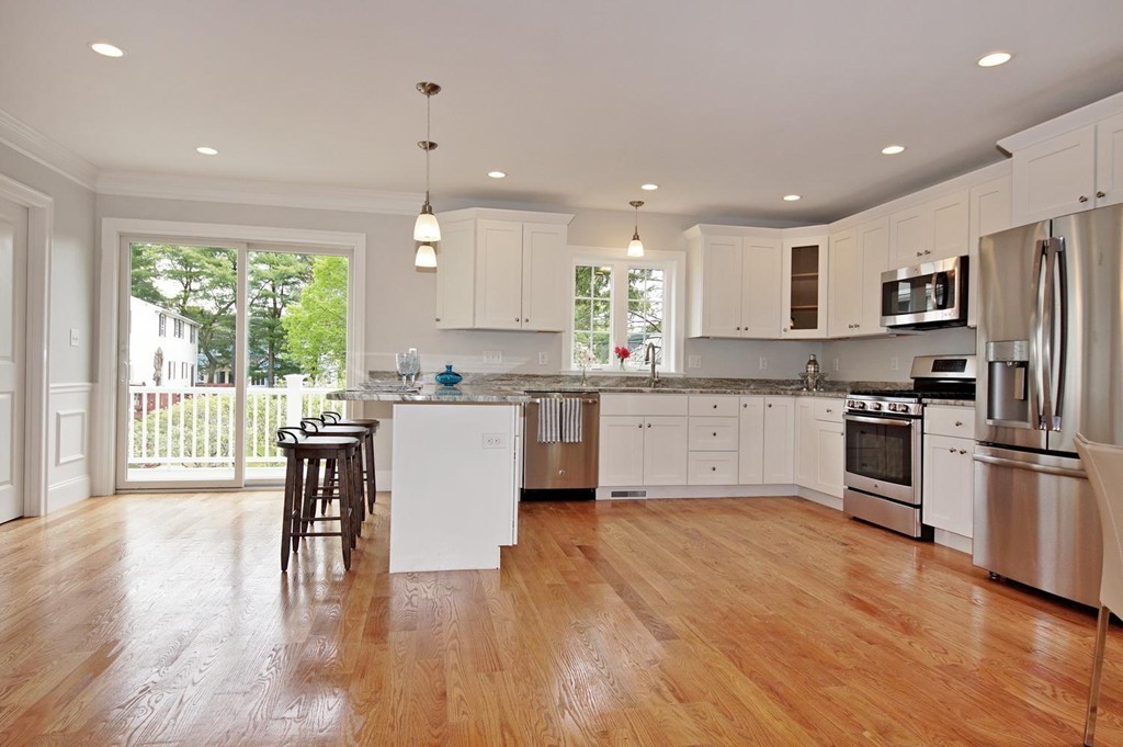 33 Cutter Hill Road, Unit 33 Arlington, MA 02474 - Photo 3 of 25 Gallery Image 3