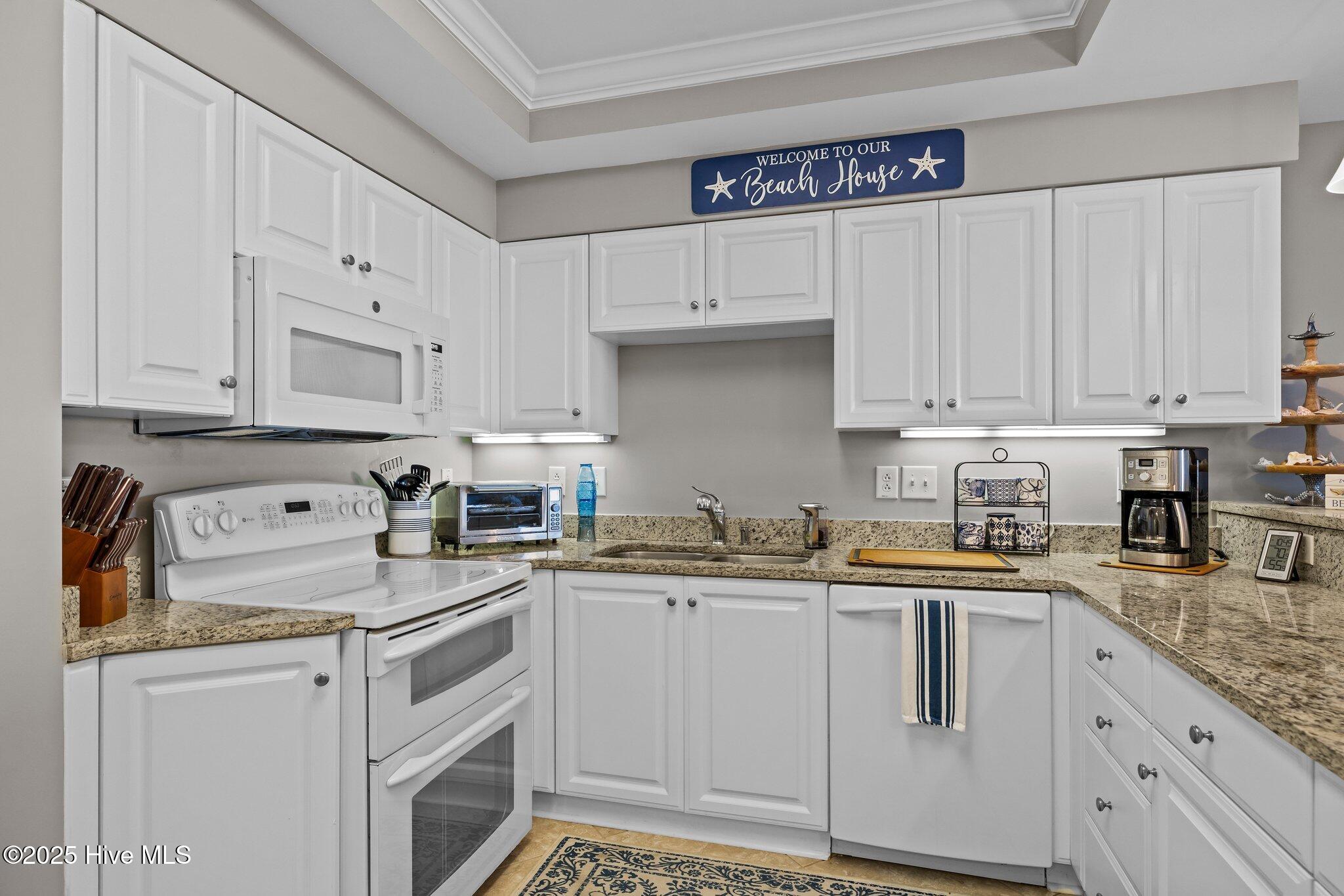 1550 Salter Path Road, Unit 704 Indian Beach, NC 28512 - Photo 18 of 63 16-web-or-mls-1S3A2477