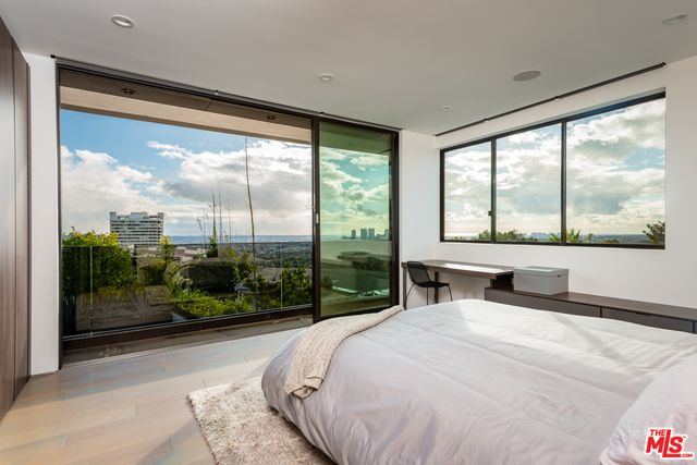 $27,500 | 9393 Sierra Mar Drive, Los Angeles, CA 90069