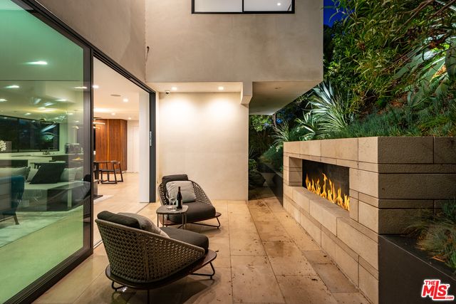 $27,500 | 9393 Sierra Mar Drive, Los Angeles, CA 90069