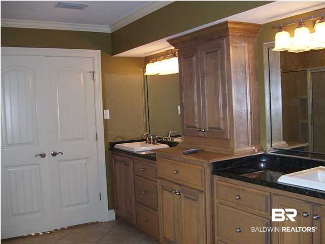1250 North Spring Valley Drive Mobile, AL 36693 - Photo 8 of 17