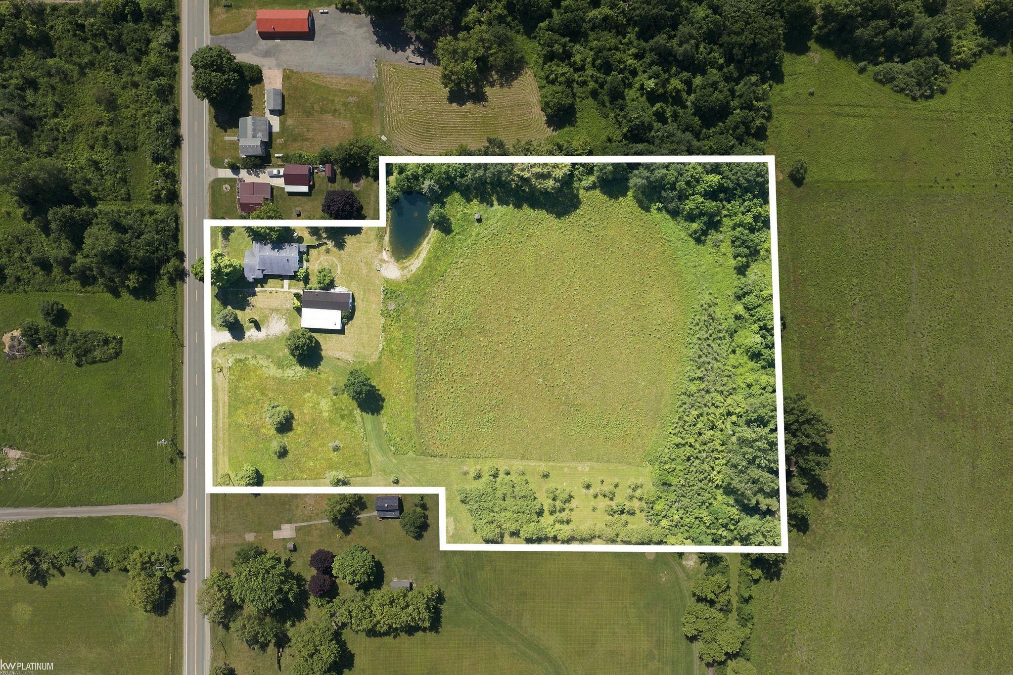 6098 Burtch Road Jeddo, MI 48032 - Photo 5 of 24