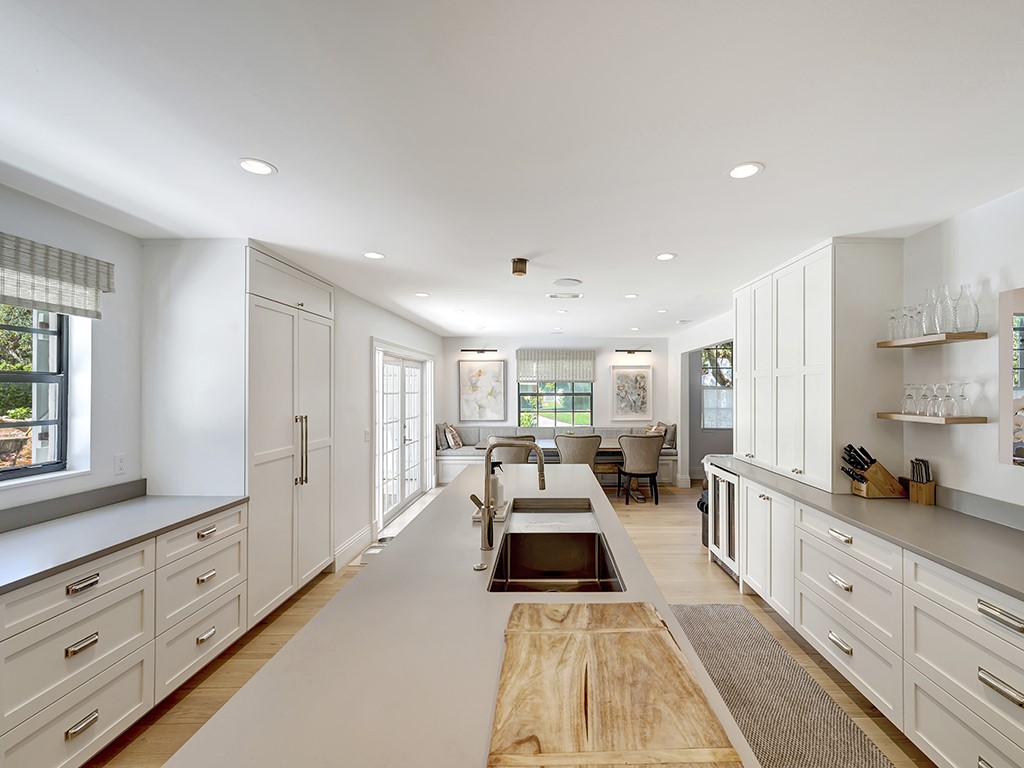 246 Live Oak Road Vero Beach, FL 32963 - Photo 11 of 36