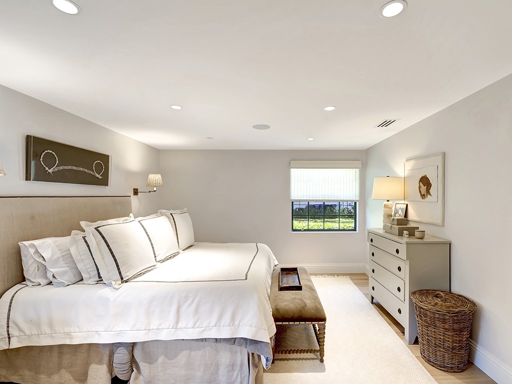 246 Live Oak Road Vero Beach, FL 32963 - Photo 15 of 36