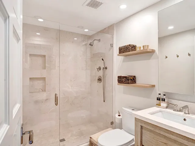 $17,000 | 246 Live Oak Road, Vero Beach, FL 32963