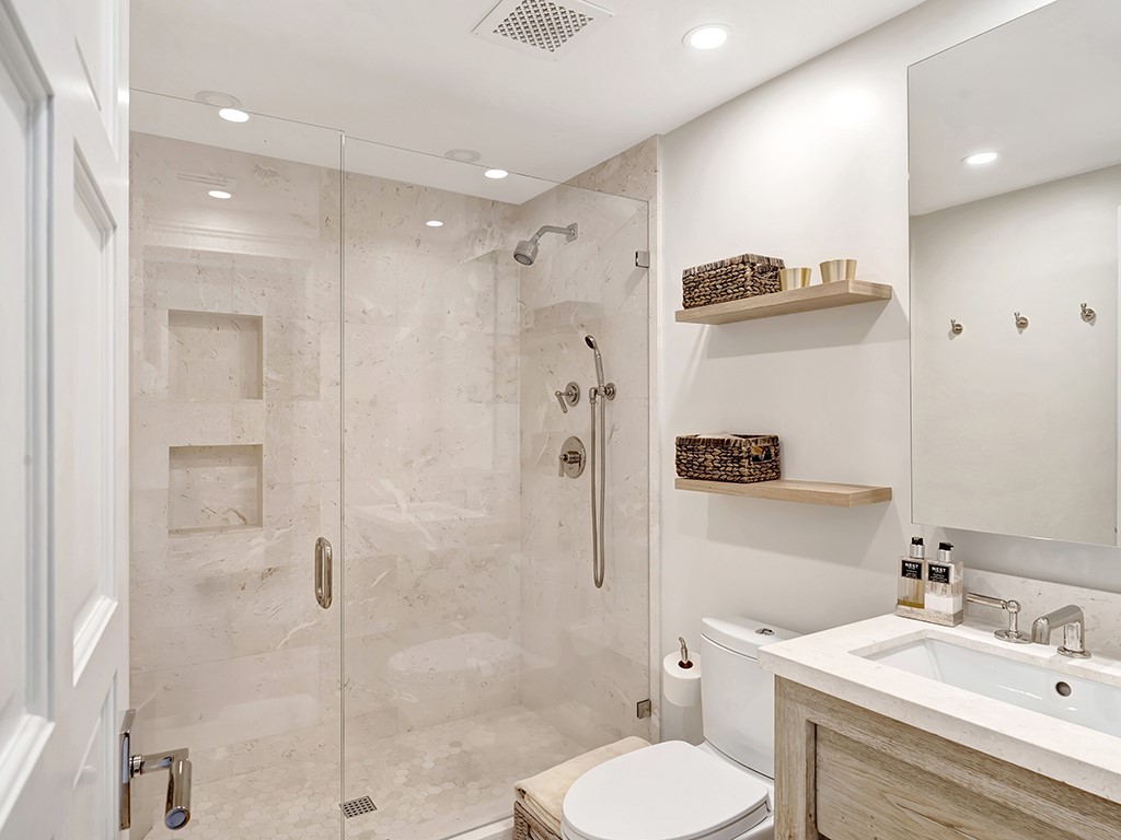 246 Live Oak Road Vero Beach, FL 32963 - Photo 17 of 36