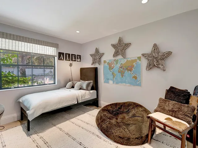 $17,000 | 246 Live Oak Road, Vero Beach, FL 32963