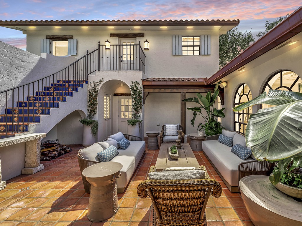 246 Live Oak Road Vero Beach, FL 32963 - Photo 28 of 36