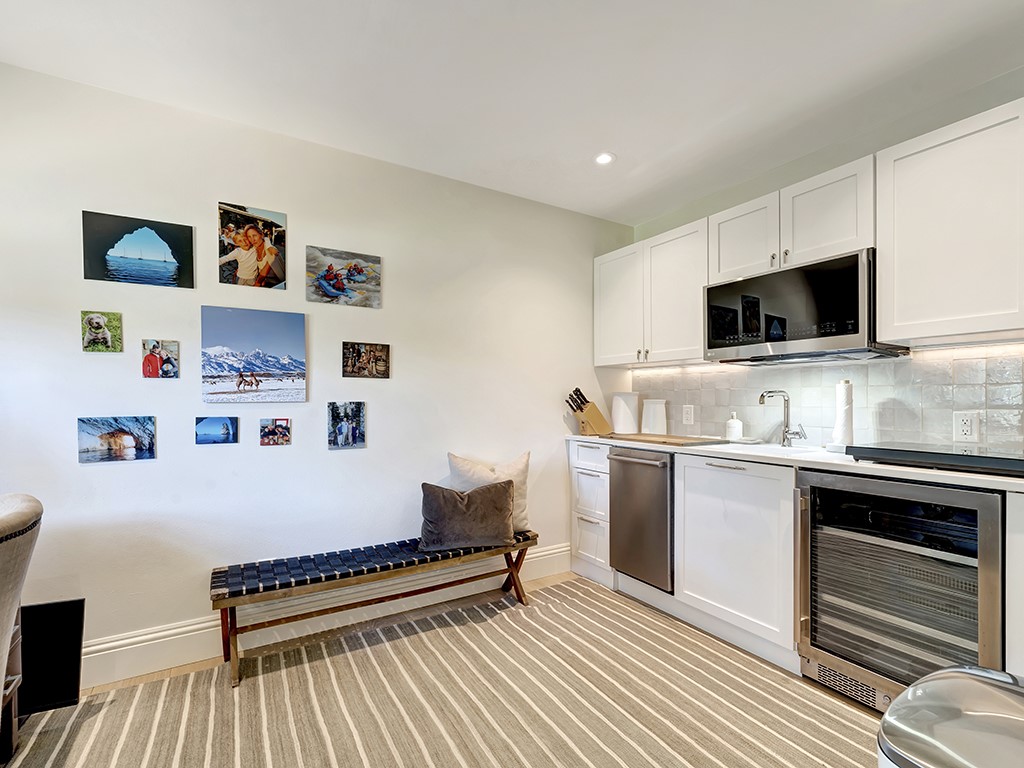 246 Live Oak Road Vero Beach, FL 32963 - Photo 33 of 36