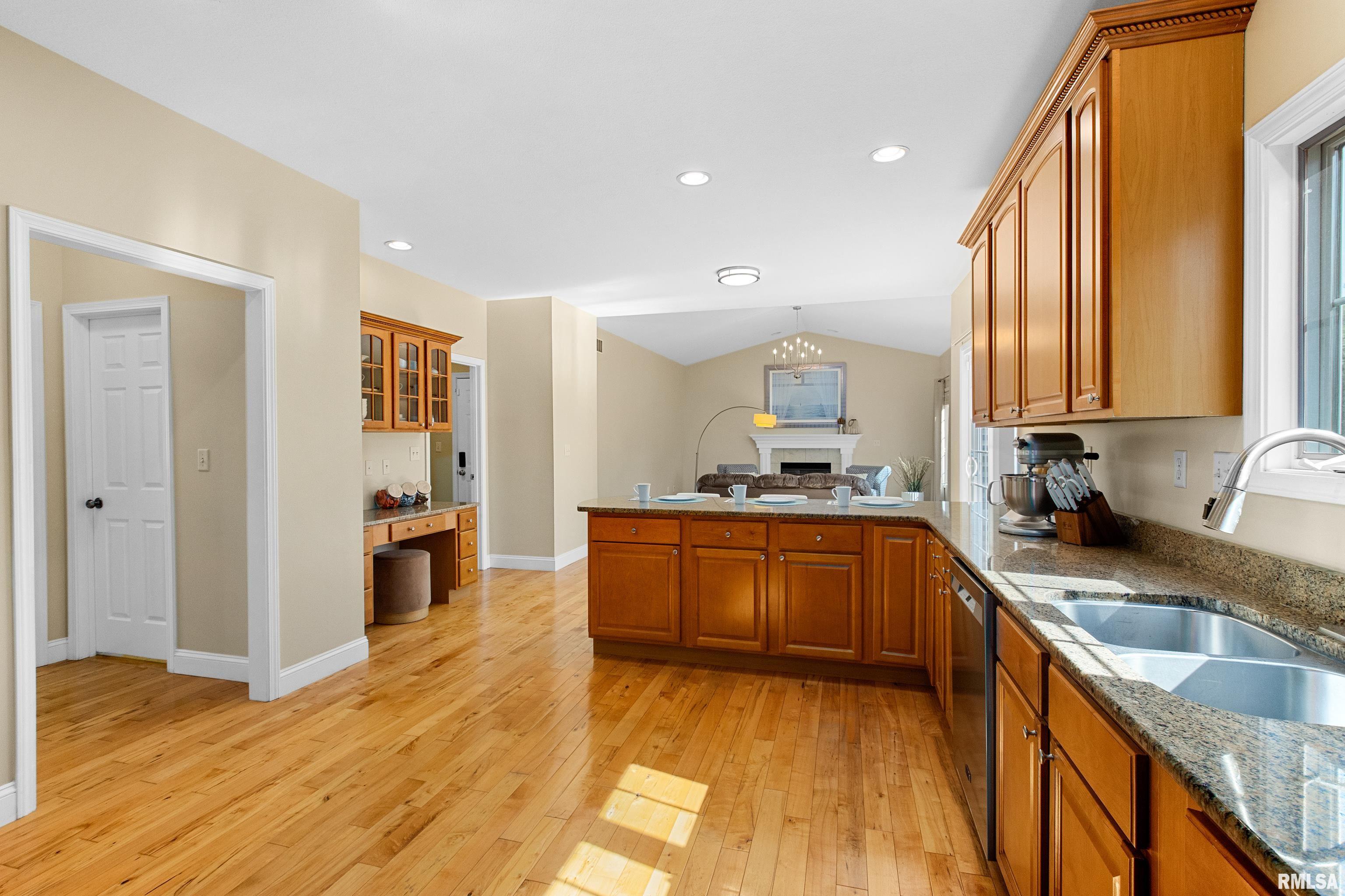 2026 West Geneva Road Peoria, IL 61615 - Photo 14 of 50 Gallery Image 14