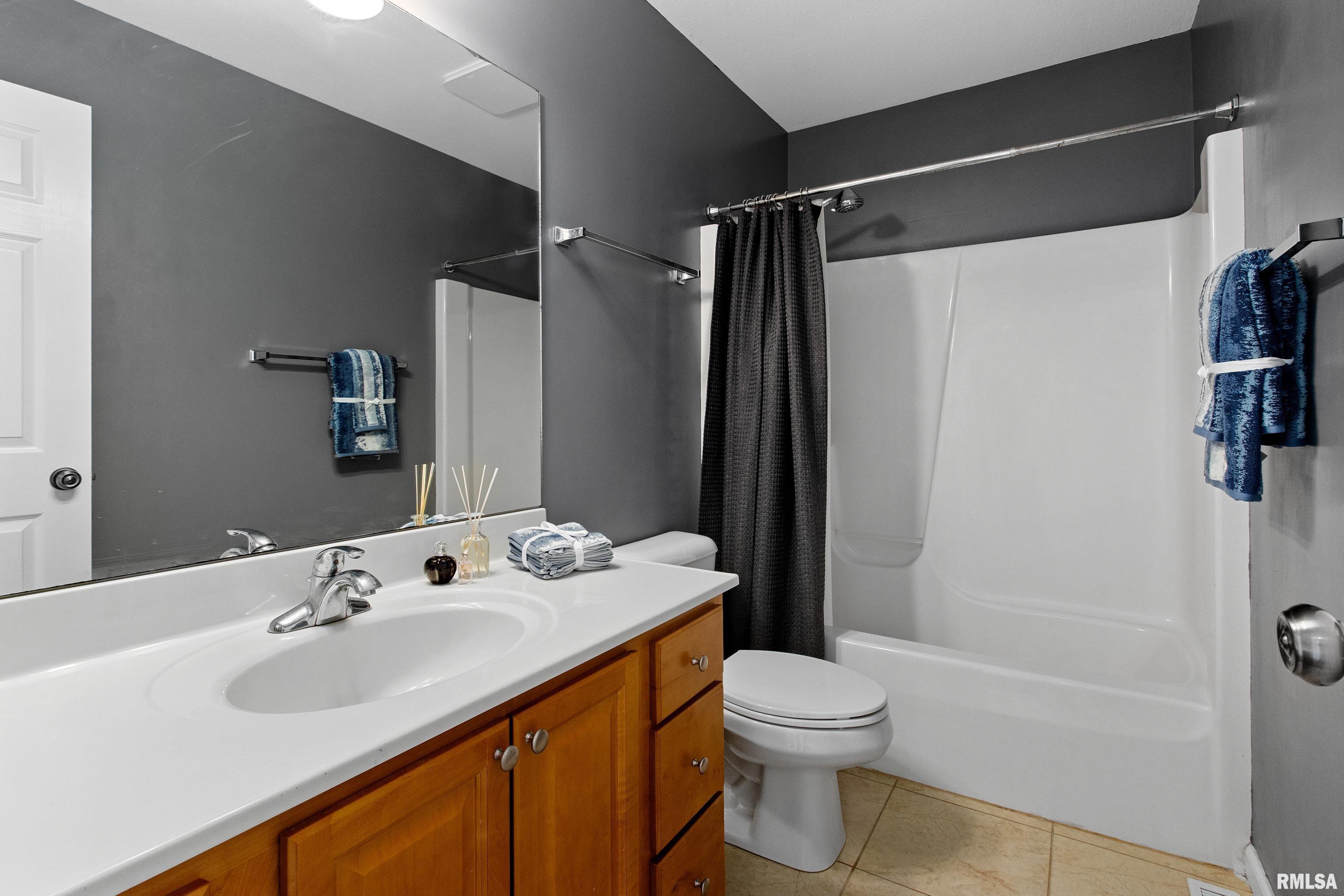 2026 West Geneva Road Peoria, IL 61615 - Photo 35 of 50 Gallery Image 35