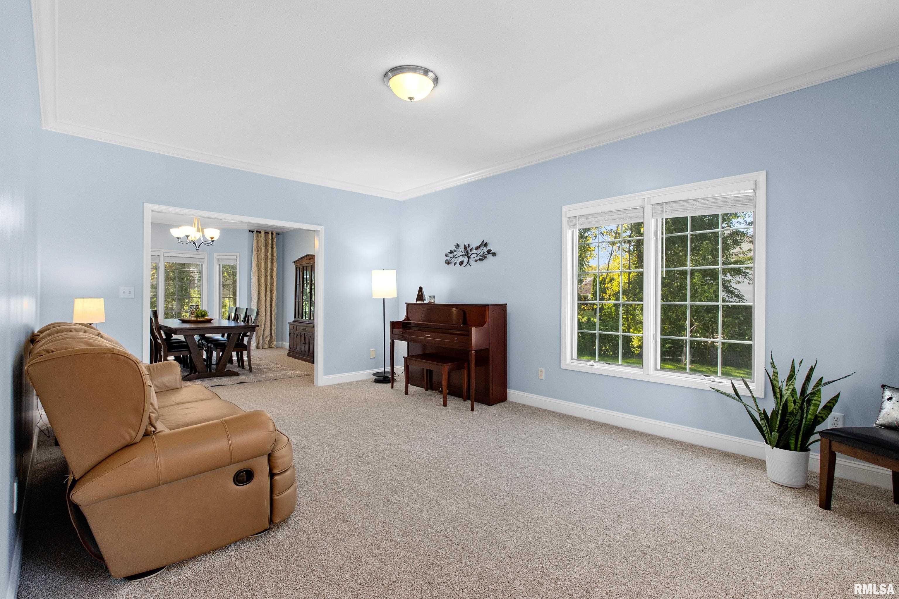 2026 West Geneva Road Peoria, IL 61615 - Photo 8 of 50 Gallery Image 8