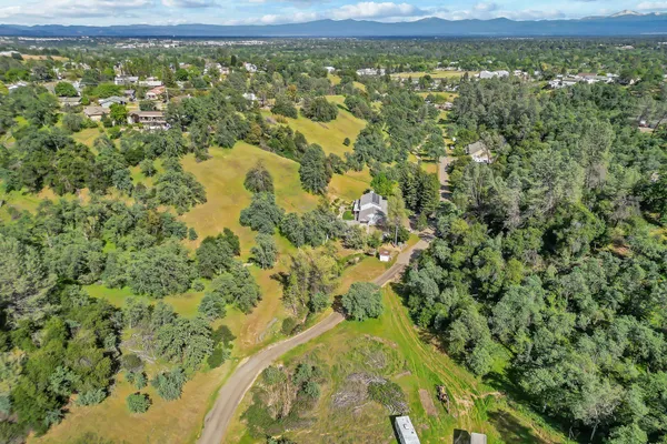 $620,000 | 2350 Puma Trail, Redding, CA 96001