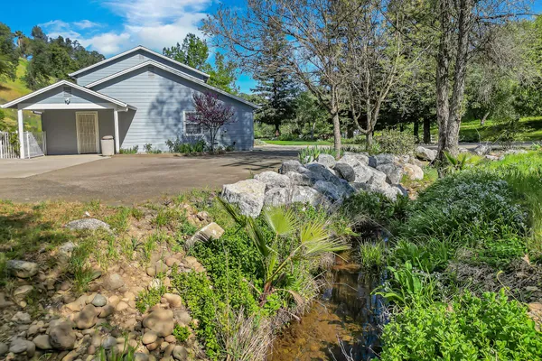 $620,000 | 2350 Puma Trail, Redding, CA 96001