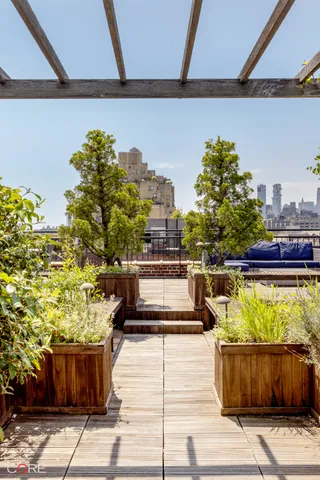 $499,000 | 96 Perry Street, Unit B21A | West Village