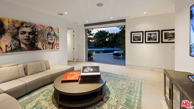 $39,500 | 2630 Eden Place, Beverly Hills, CA 90210