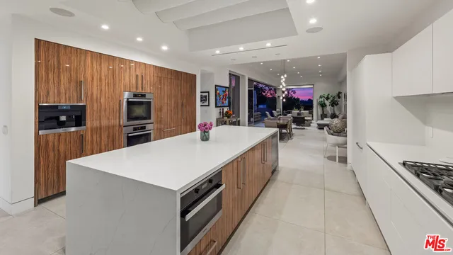 $39,500 | 2630 Eden Place, Beverly Hills, CA 90210