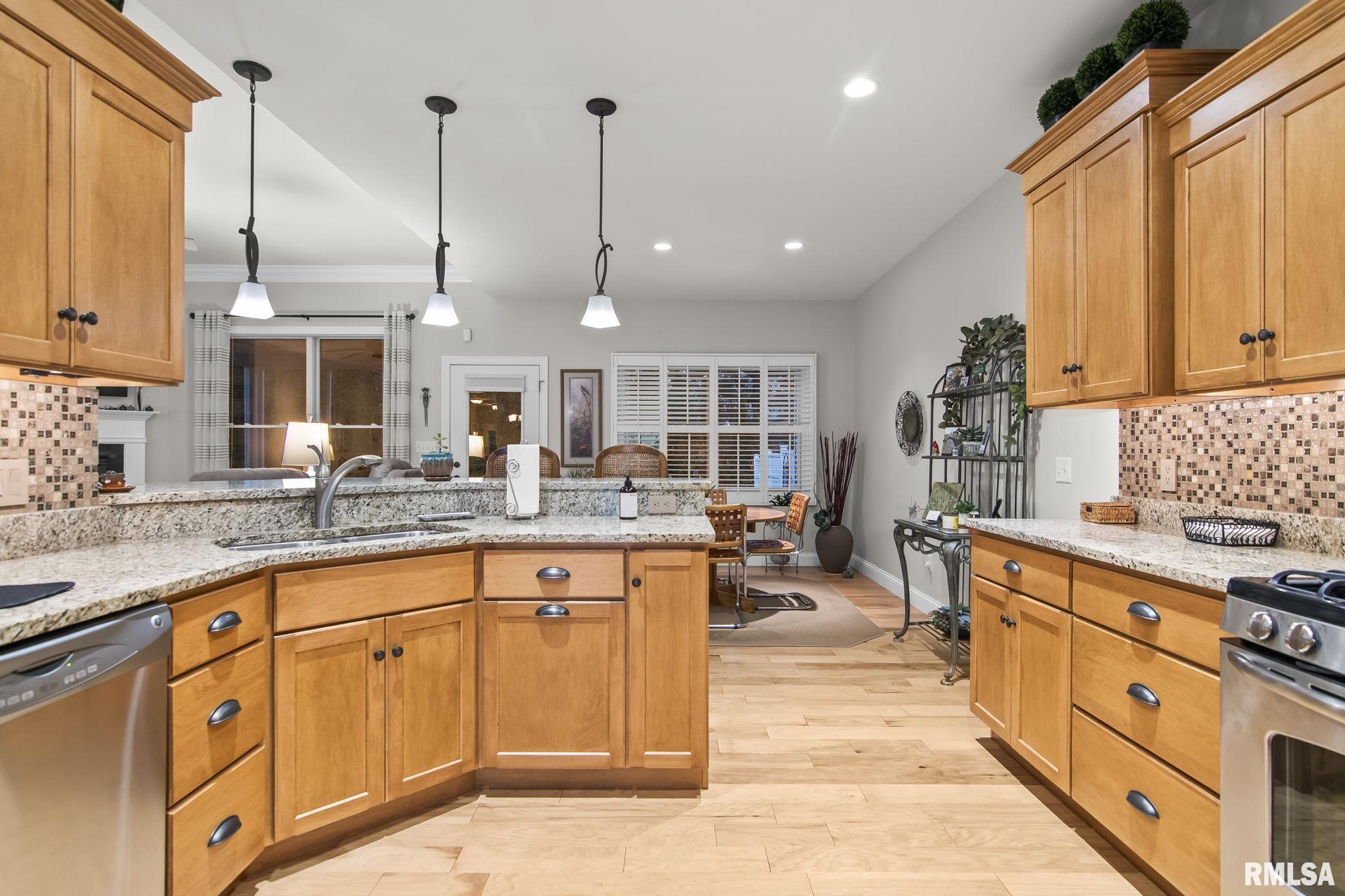 2216 Charlack Avenue Springfield, IL 62704 - Photo 14 of 50