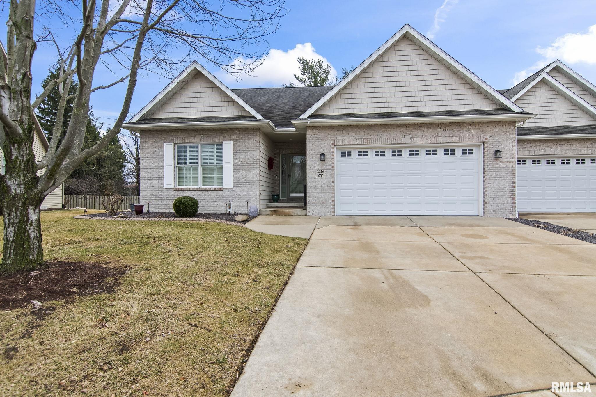 2216 Charlack Avenue Springfield, IL 62704 - Photo 3 of 50