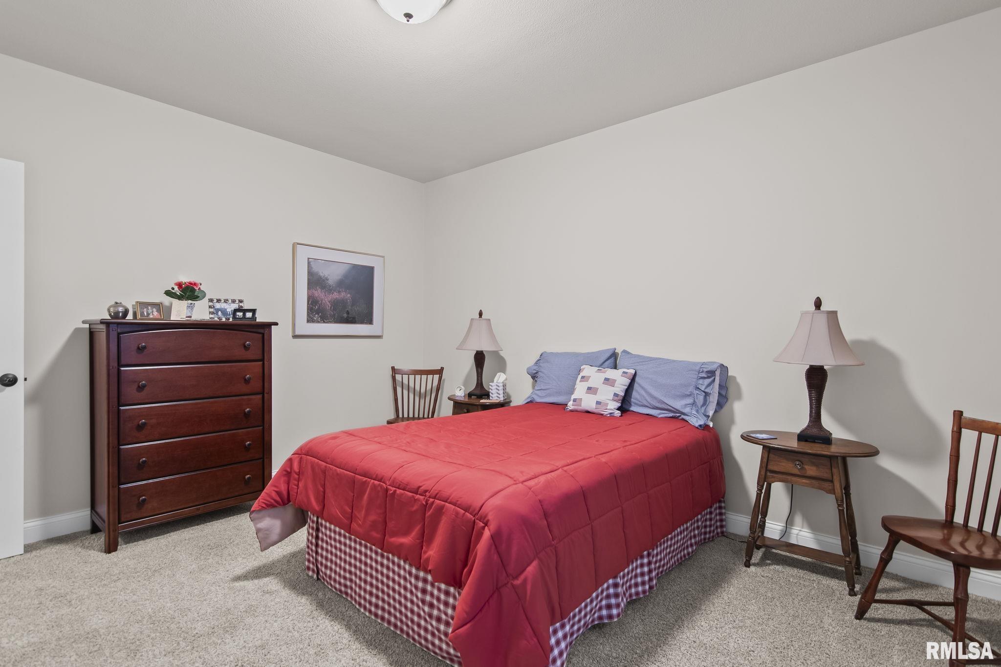 2216 Charlack Avenue Springfield, IL 62704 - Photo 43 of 50