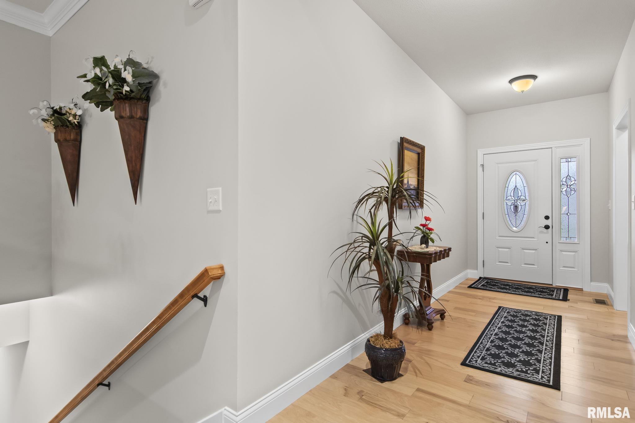 2216 Charlack Avenue Springfield, IL 62704 - Photo 5 of 50