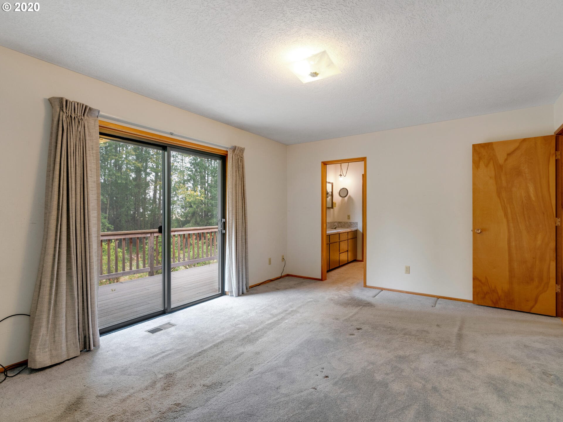 4830 Northwest Susbauer Road Cornelius, OR 97113 - Photo 14 of 32 Gallery Image 14