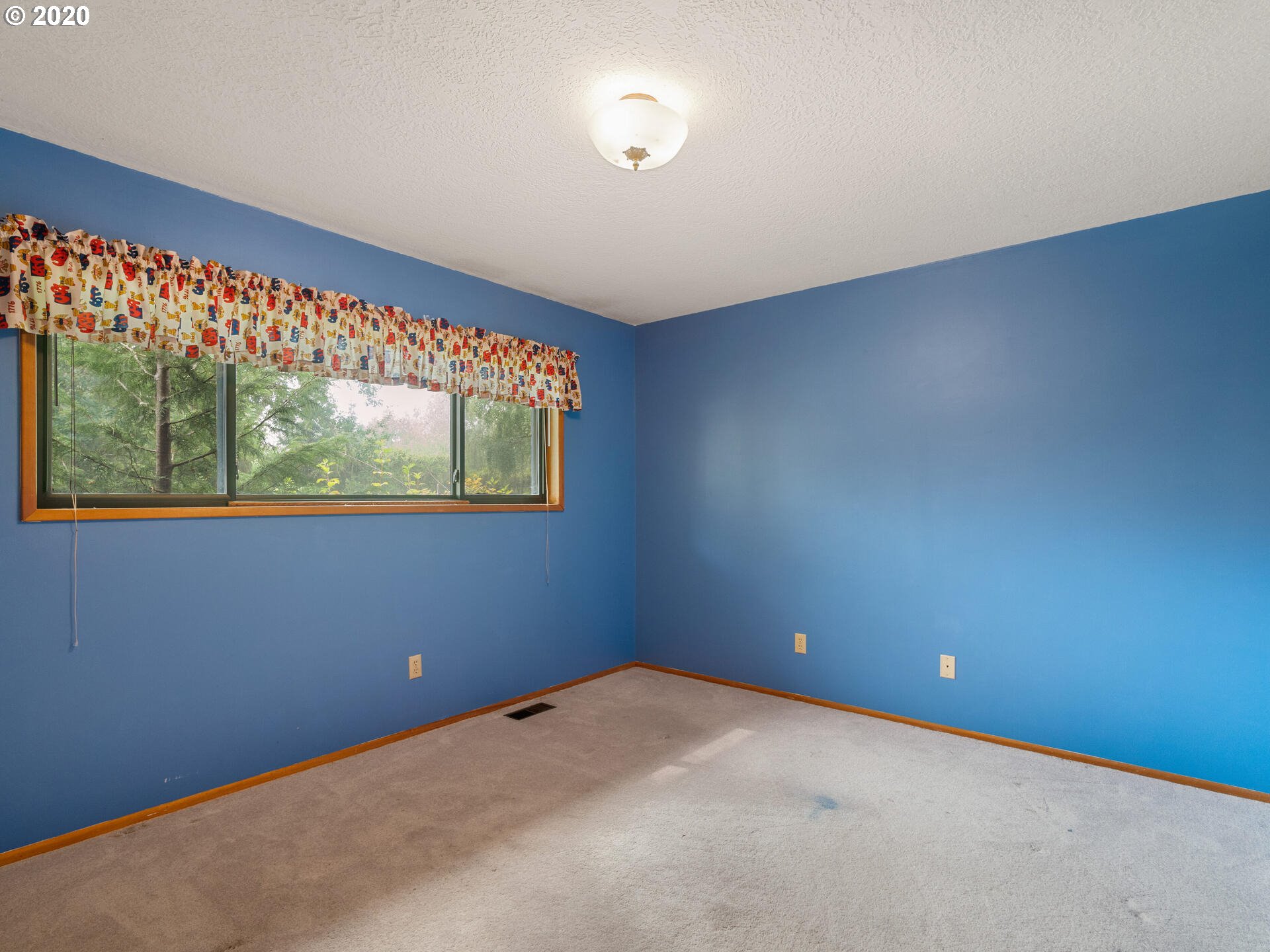 4830 Northwest Susbauer Road Cornelius, OR 97113 - Photo 16 of 32 Gallery Image 16