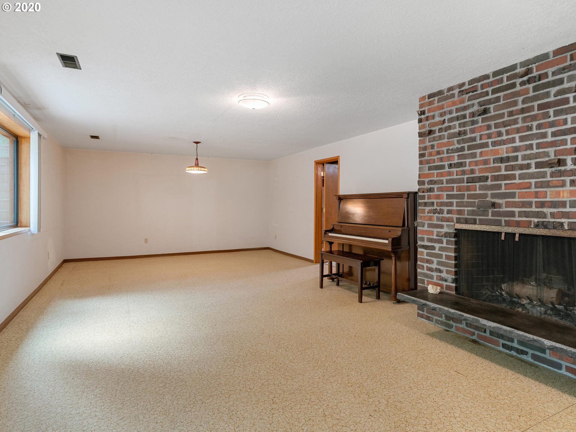 4830 Northwest Susbauer Road Cornelius, OR 97113 - Photo 20 of 32 Gallery Image 20