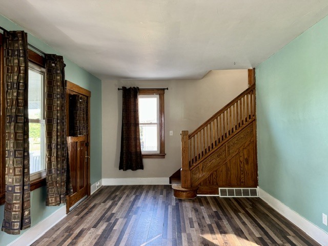 367 19th Place Clinton, IA 52732 - Photo 3 of 30