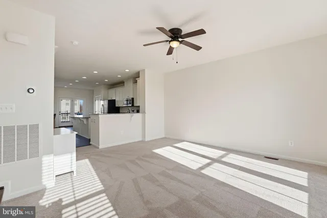 $550,000 | 10798 Hinton Way, Manassas, VA 20112