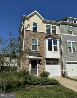 $550,000 | 10798 Hinton Way, Manassas, VA 20112