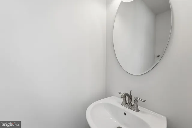 $550,000 | 10798 Hinton Way, Manassas, VA 20112