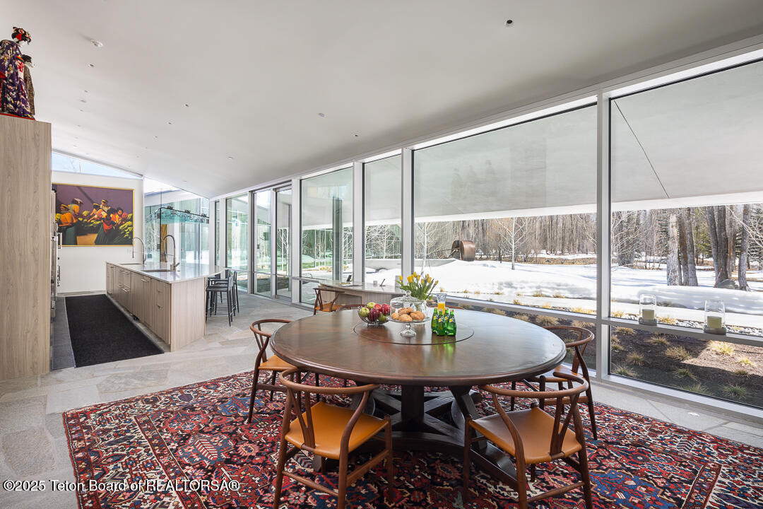 1120 Thunder Road Wilson, WY 83014 - Photo 12 of 38 Eat-in Kitchen