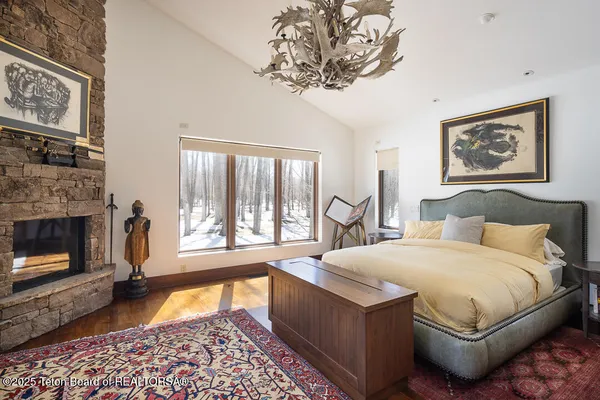 $60,000,000 | 1120 Thunder Road, Wilson, WY 83014