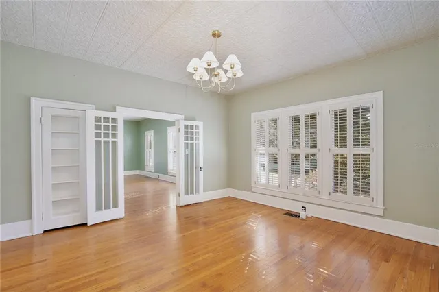 $575,000 | 2400 South Park Avenue, Sanford, FL 32771