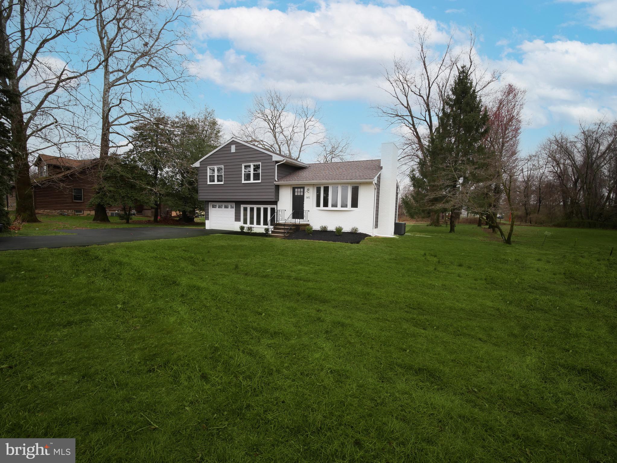 145 Crown Point Road Thorofare, NJ 08086 - Photo 4 of 66